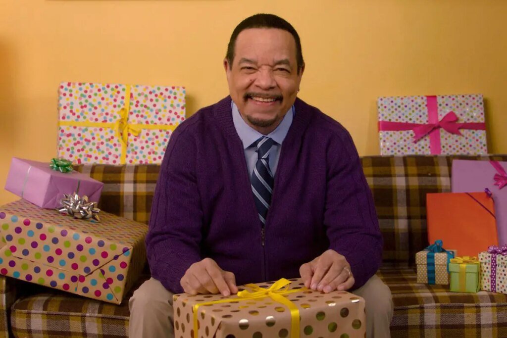 Ice-T Proves Even Tough Guys Love Puppies With Greeting Card