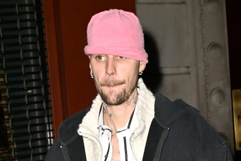 Justin Bieber Posts Cryptic Message Then Vanishes From Instagram