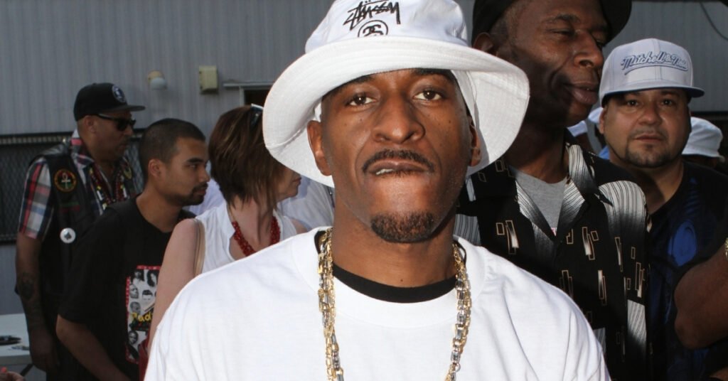 Rakim Makes History With Peabody Medal & Johns Hopkins Honorary Degree